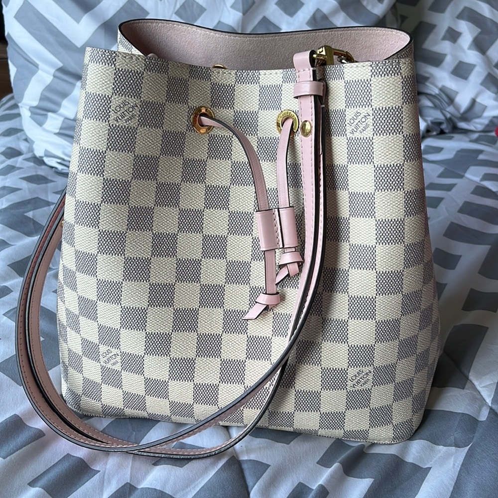 Louis Vuitton Neonoe Damien Azur Rose Ballerine